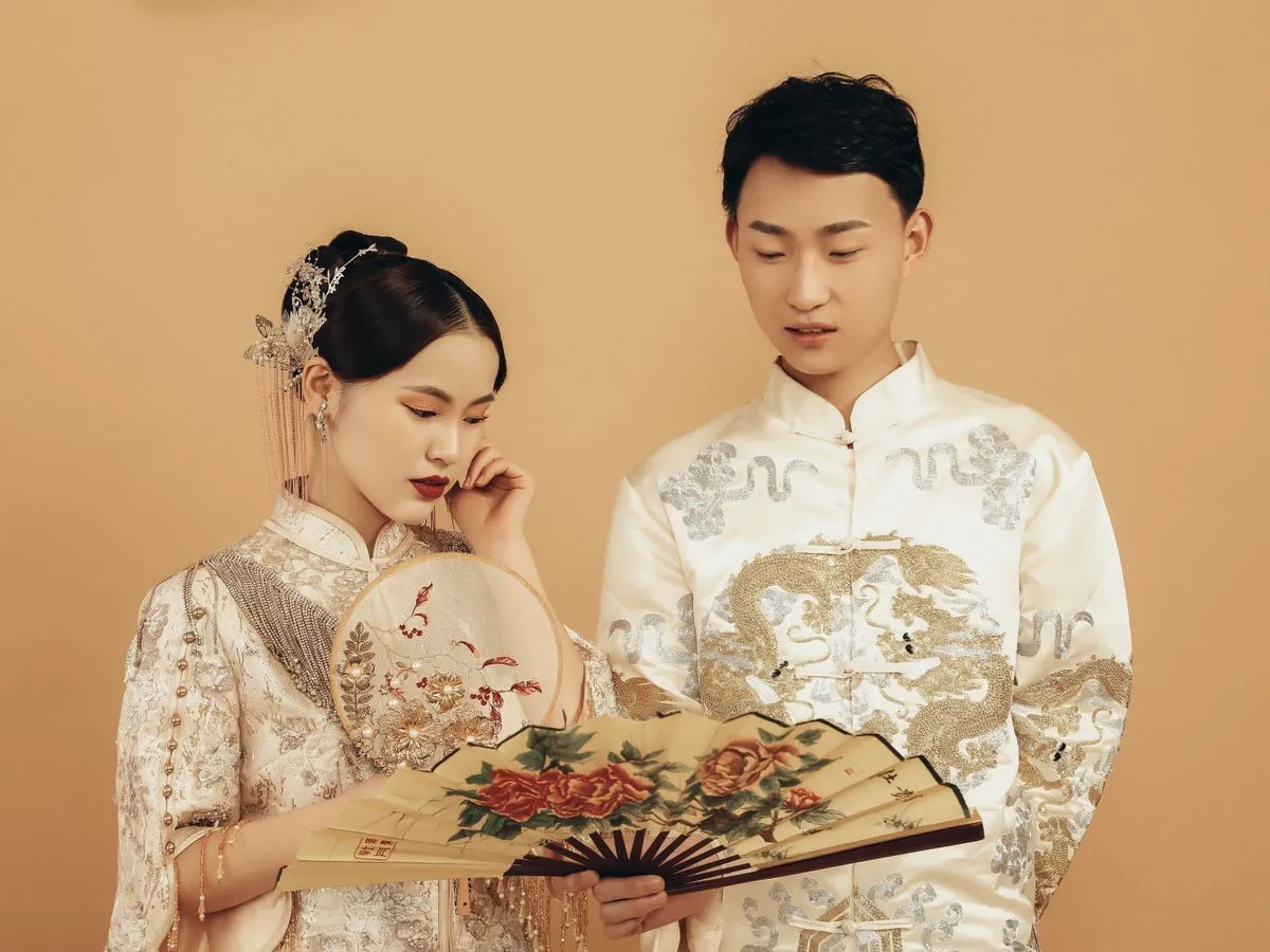 新中式婚纱照与中式婚纱照的区别